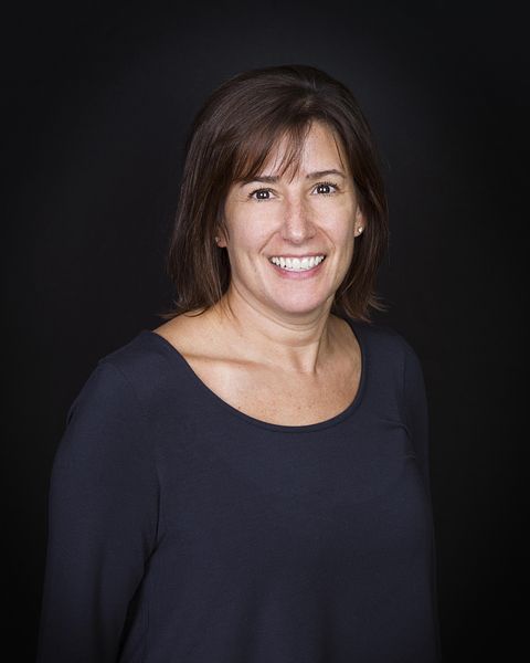 Marissa Nelson, Senior Vice President at Ahold USA, is a speaker at Partnership for a Healthier America's 2017 Building a Healthier Future Summit. 