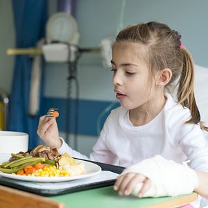 PHA's Hospital Healthier Food Initiative ensures that hospital patients, employees and visitors have healthful meal options that meet high standards for nutrition.