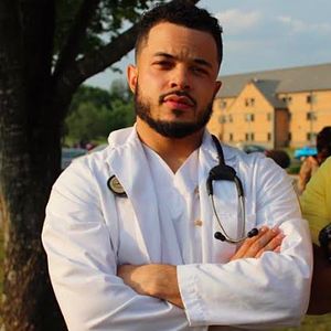 Richard Carr, a nursing student at Oakwood University, serves as a Student Health Ambassador to help the college reach its goal of becoming the healthiest campus in America by 2020. He assists with Oakwood's efforts to complete its commitment with PHA as a Healthier Campus Initiative partner. 
