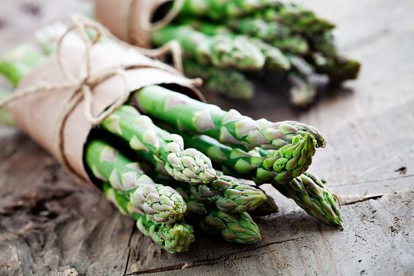 bunch of asparagus