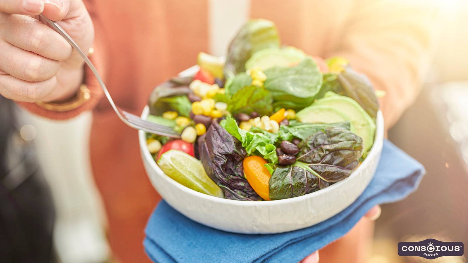 Image of a salad close up