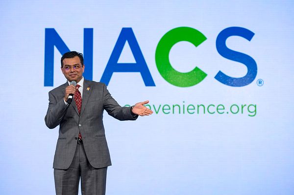 Rahim Budhwani, NACS Chairman, speaks during the plenary session of Partnership for a Healthier America's 2017 Building a Healthier Future Summit. 